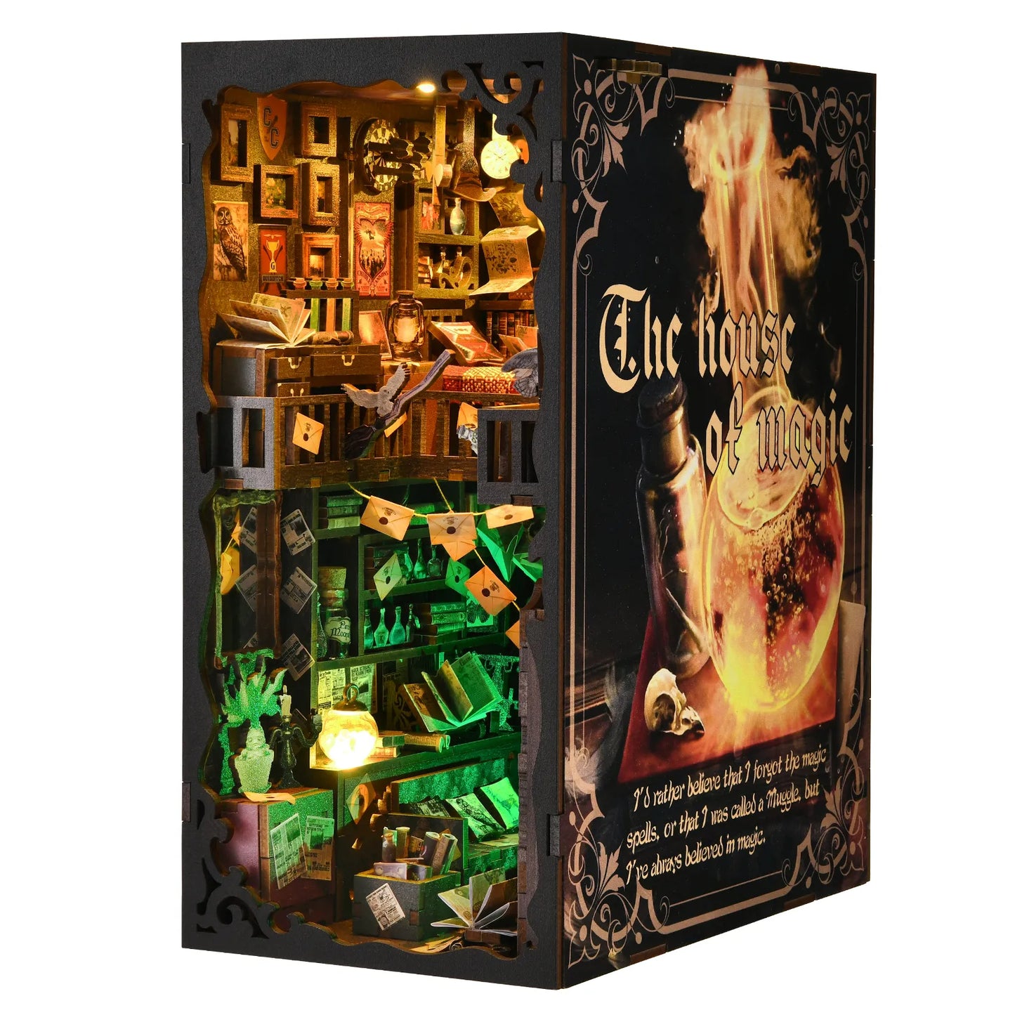 The House of Magic Book Nook Kit