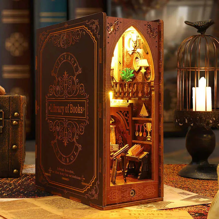 Library Of Books Book Nook Kit