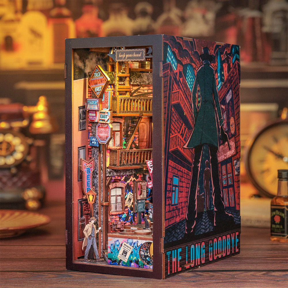 The Long Goodbye Book Nook Kit