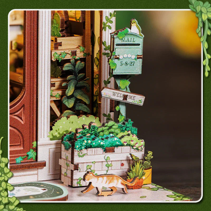 Green Life Bookshop DIY Miniature House