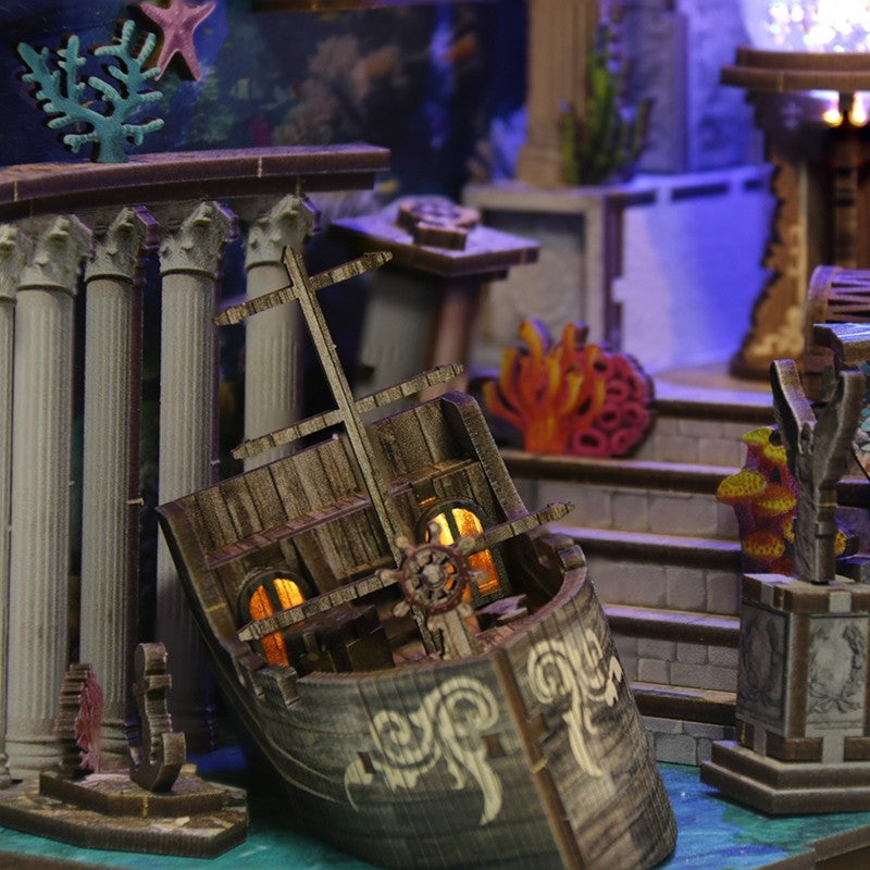 Riddle on the Seabed Book Nook Kit