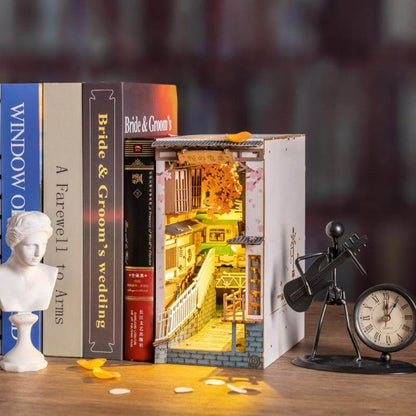 Sakura Town Book Nook Kit