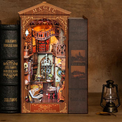 Vintage Library Book Nook Kit