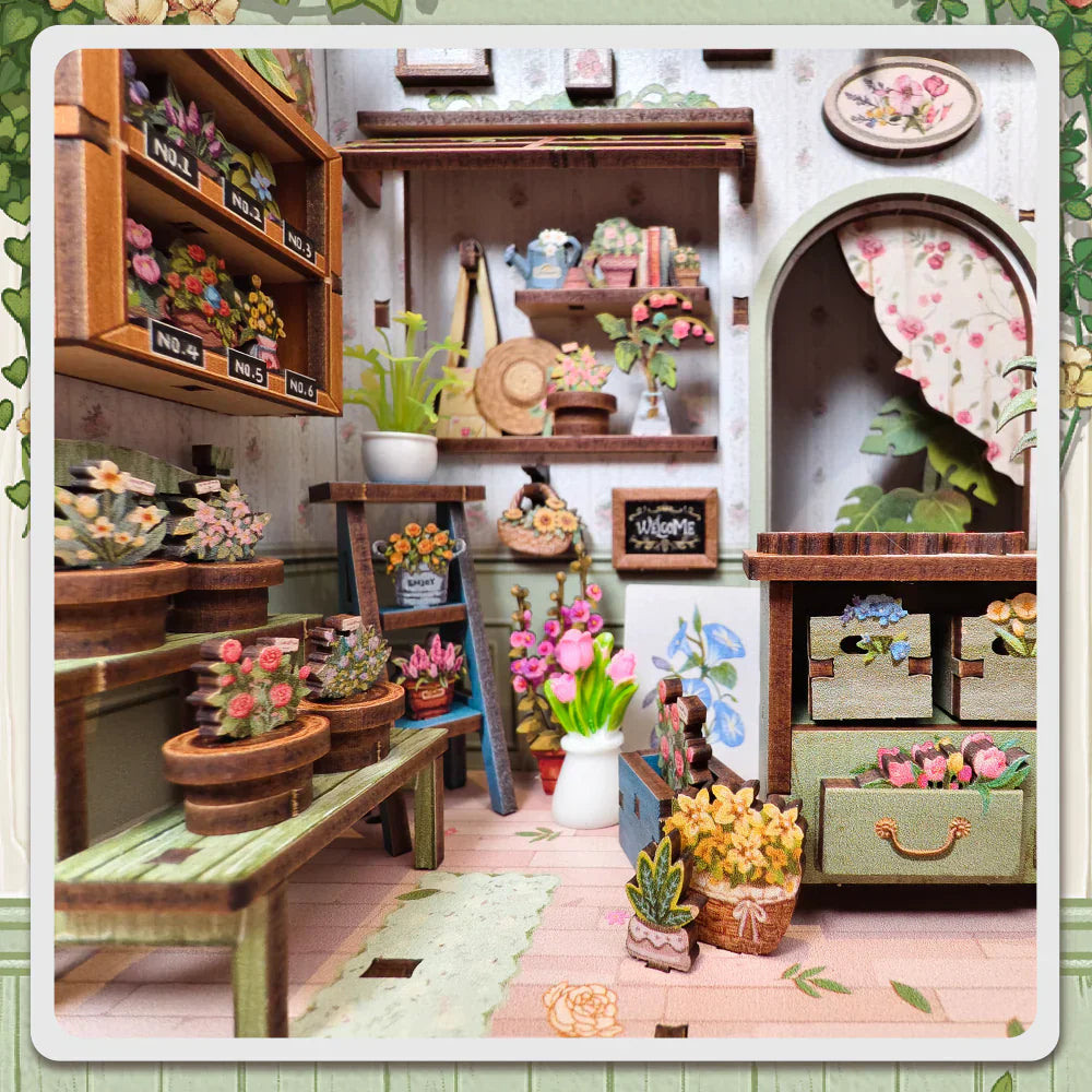Champs-Élysées Florist DIY Miniature House